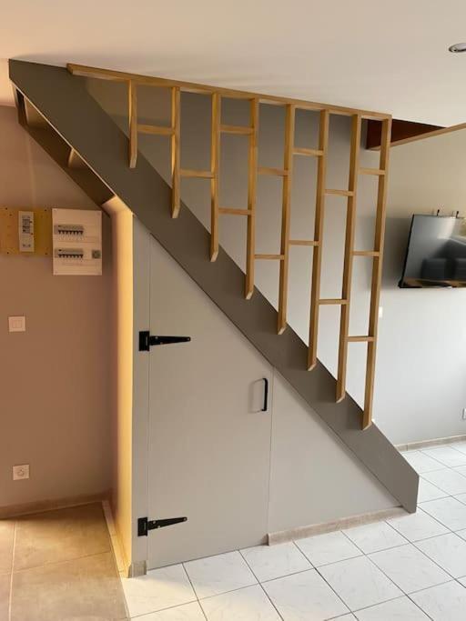 Appartement Entierement Refait A Neuf A 150 M De La Plage Narbonne Plage Exterior foto